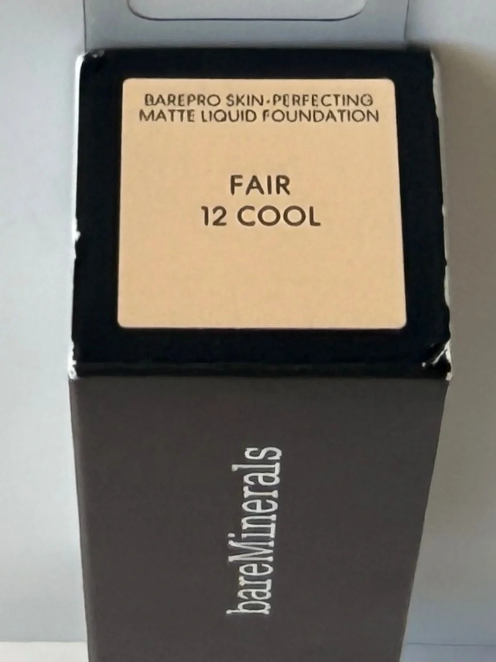 NEW bareMinerals BAREPRO 24HR Matte Liquid Foundation SPF 20 Fair 12 Cool